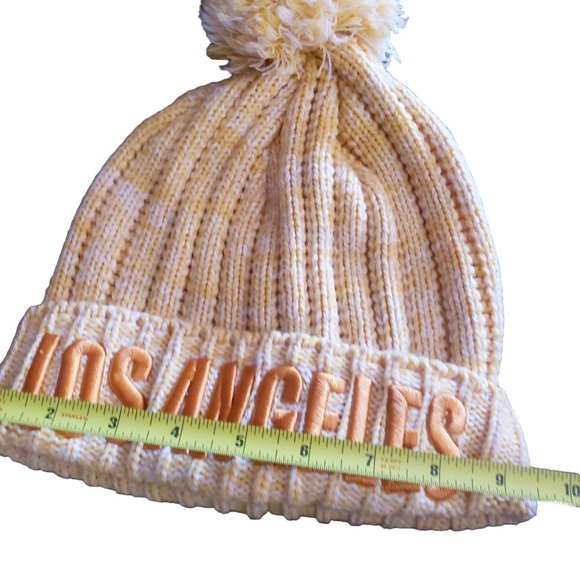 Los Angeles Beanie cable knit embroidered white yellow - Picture 2 of 5